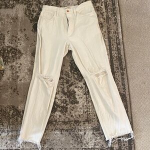 Universal Thread Cream Vintage Straight Jeans